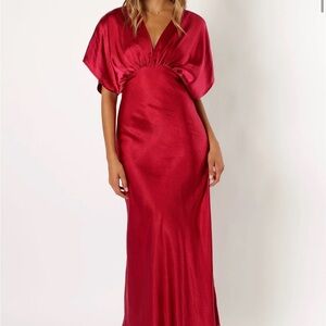 Elegant Pink/Red Satin Dress